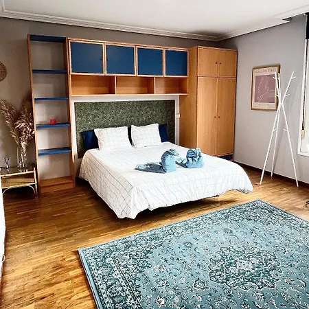 شقة Encantador Estudio En La Florida Con Plaza De Parking اوفيدو