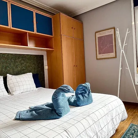 Encantador Estudio En La Florida Con Plaza De Parking Oviédo